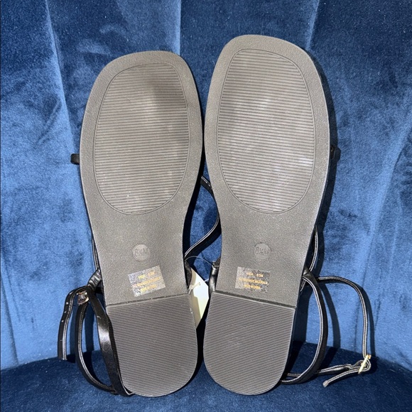 Joie Vida Black Strappy Sandals Women’s Size 8.5 - Picture 5 of 5